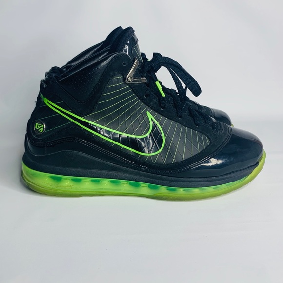 lebron 7 Green